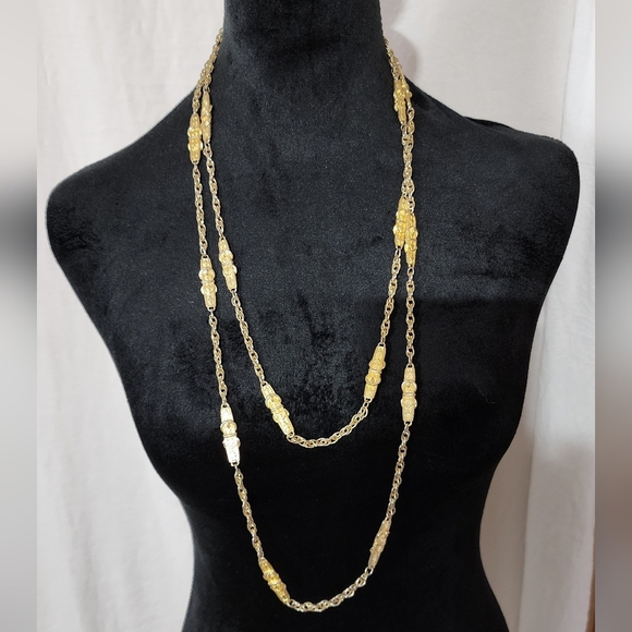 Judith Leiber 1970s Vintage Long Necklace | Rare Gold-Plated Collectible Chain - Picture 13 of 16
